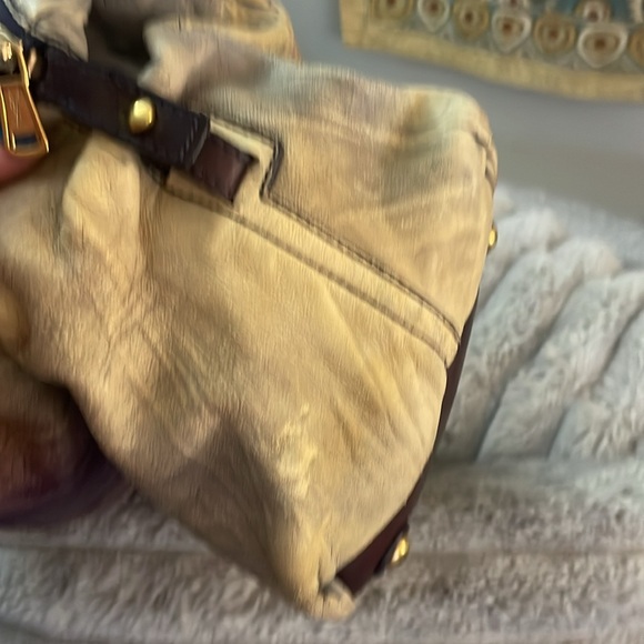 YVES  Saint Laurant Very large Purple Muse  Bag  18 “ X 12”. - Picture 15 of 15